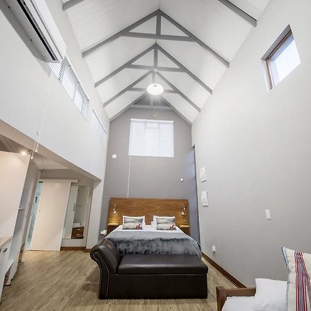 Crisp Guest Rooms Bloemfontein Ngoại thất bức ảnh