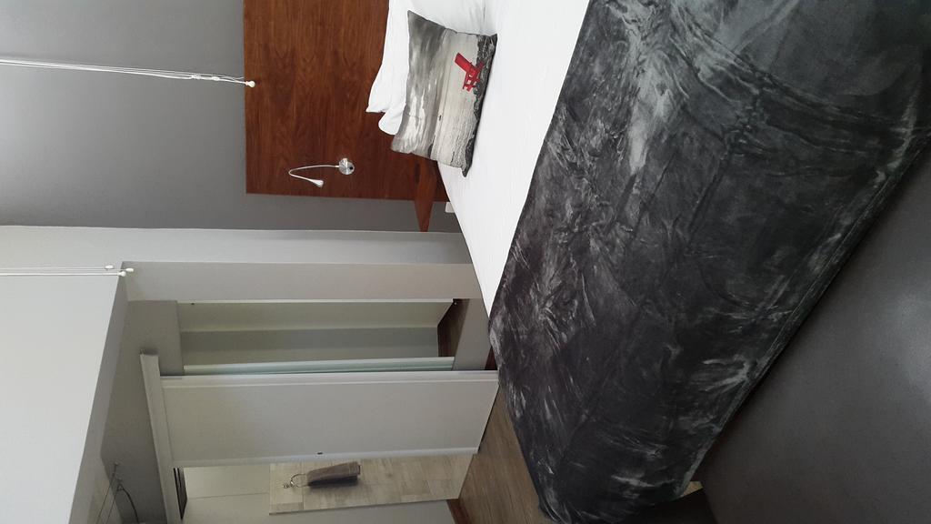 Crisp Guest Rooms Bloemfontein Ngoại thất bức ảnh